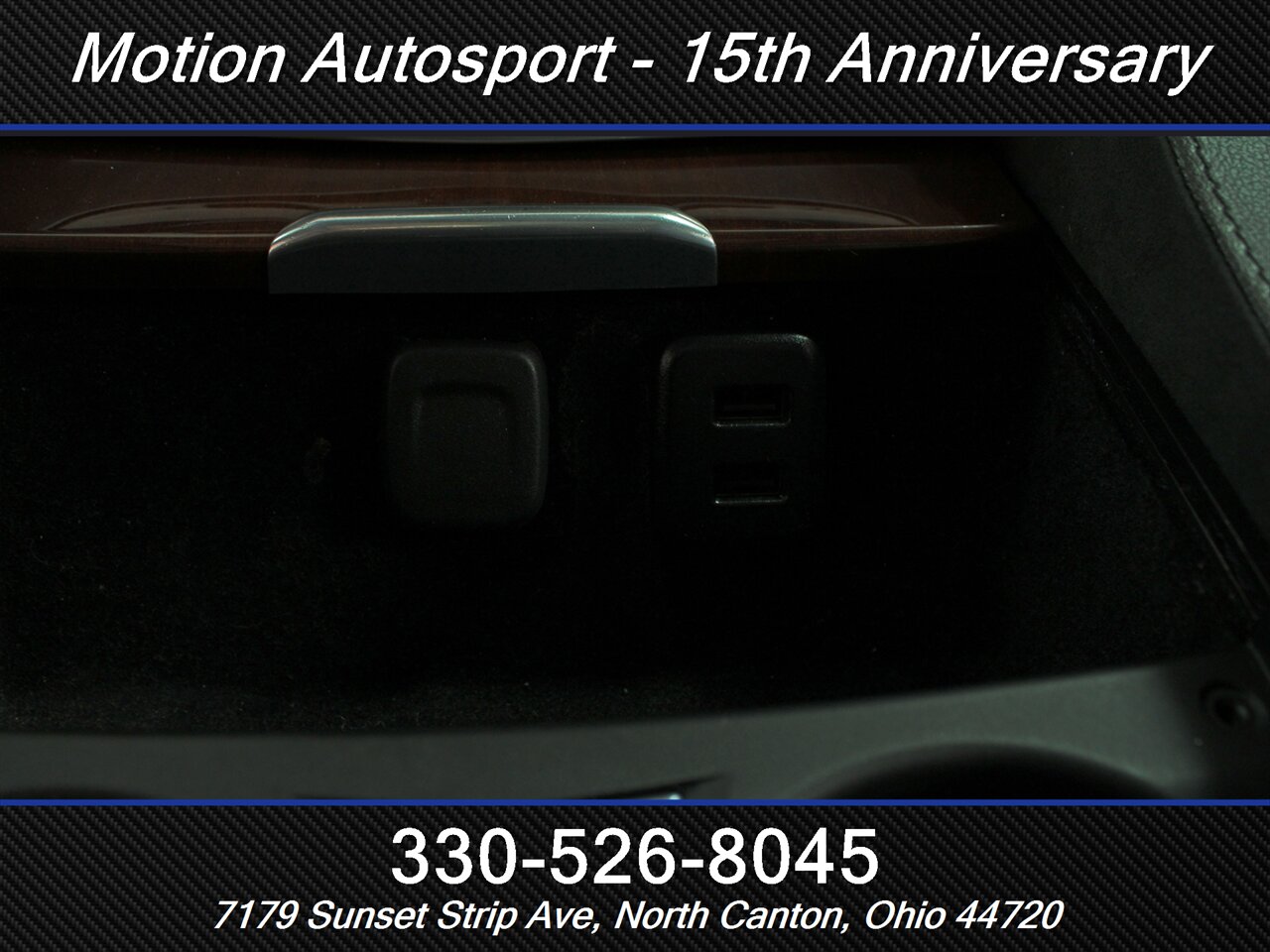 2019 Cadillac Escalade Luxury  Moon Roof Navigation 4X4 - Photo 15 - North Canton, OH 44720
