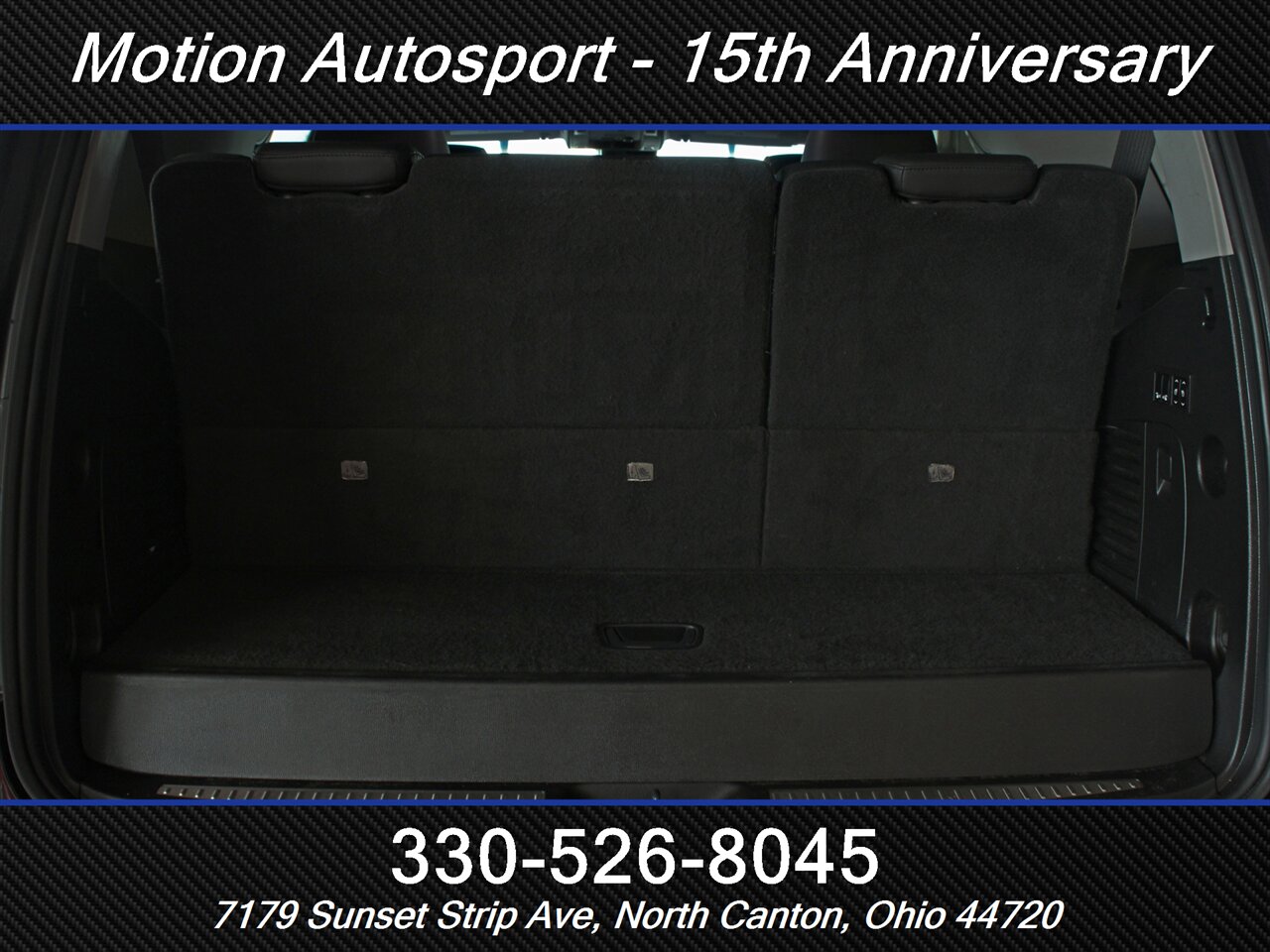 2019 Cadillac Escalade Luxury  Moon Roof Navigation 4X4 - Photo 7 - North Canton, OH 44720