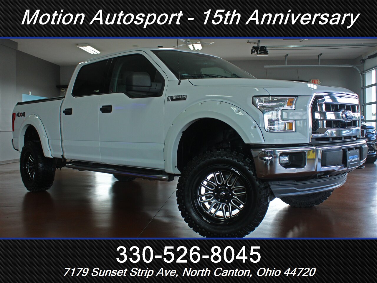 2017 Ford F-150 XLT Custom Lift 4X4   - Photo 2 - North Canton, OH 44720