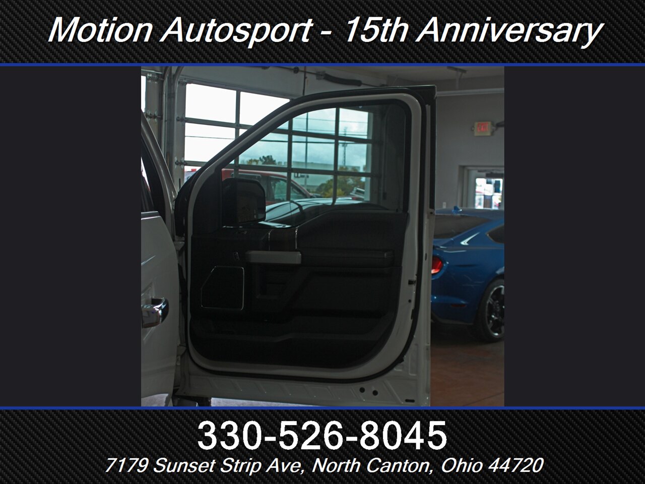 2017 Ford F-150 Lariat Pano Roof Custom Lift 4X4 - Photo 37 - North Canton, OH 44720