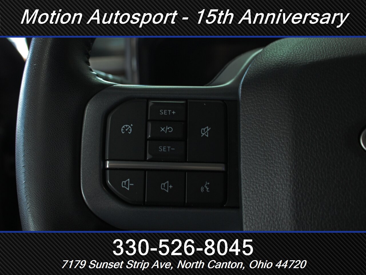 2023 Ford F-250 Super Duty Lariat  Panoramic Roof Custom Lift 4X4 - Photo 19 - North Canton, OH 44720