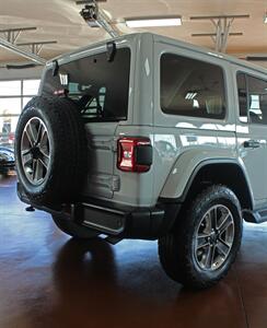 2021 Jeep Wrangler Unlimited Sahara  Hard Top 4X4 - Photo 12 - North Canton, OH 44720