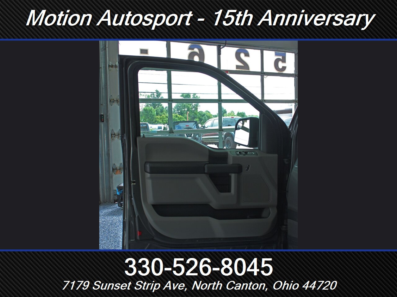 2018 Ford F-150 XL STX 4X4 - Photo 10 - North Canton, OH 44720
