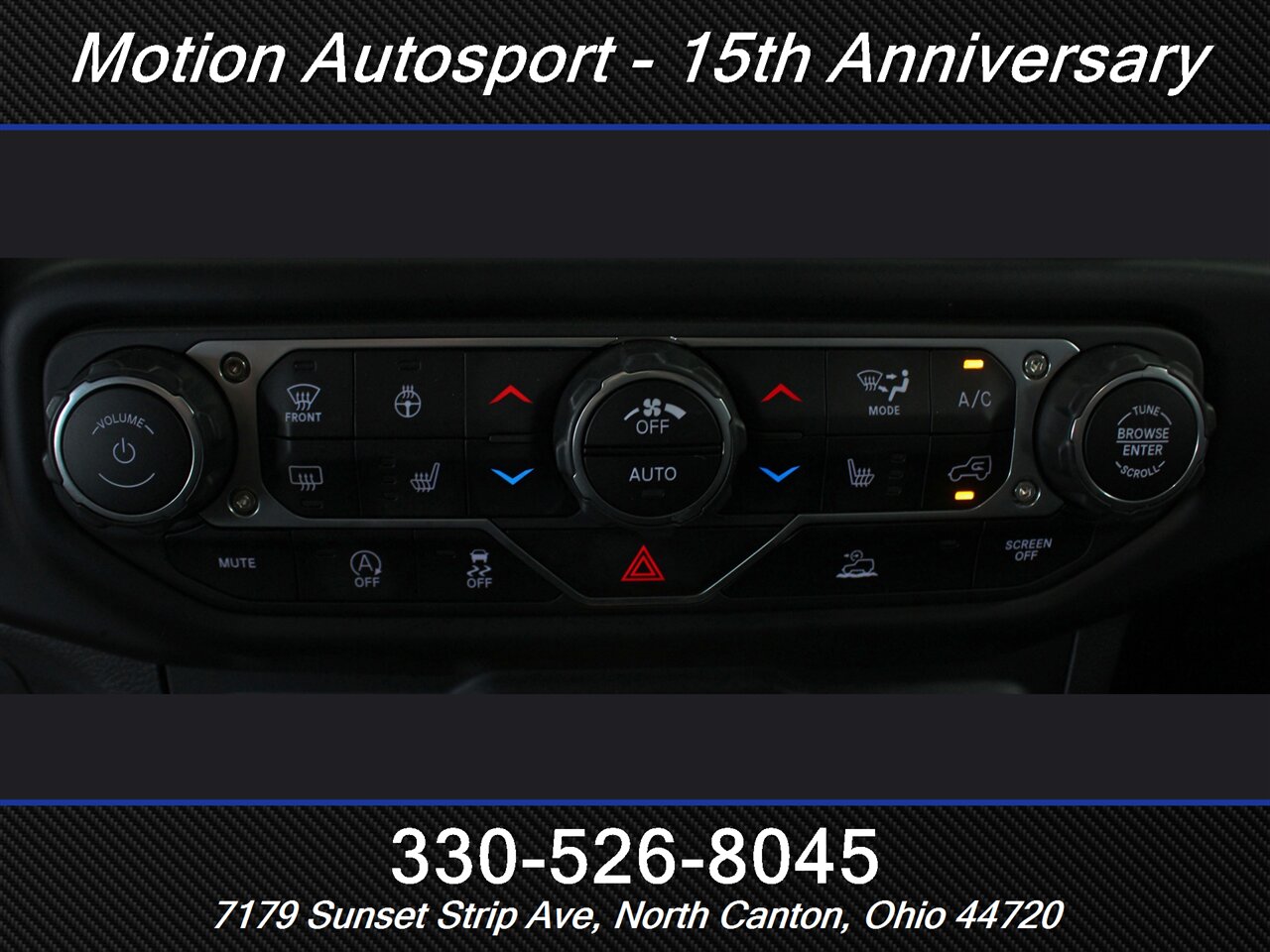 2022 Jeep Wrangler Unlimited Sahara Altitude  4X4 - Photo 27 - North Canton, OH 44720