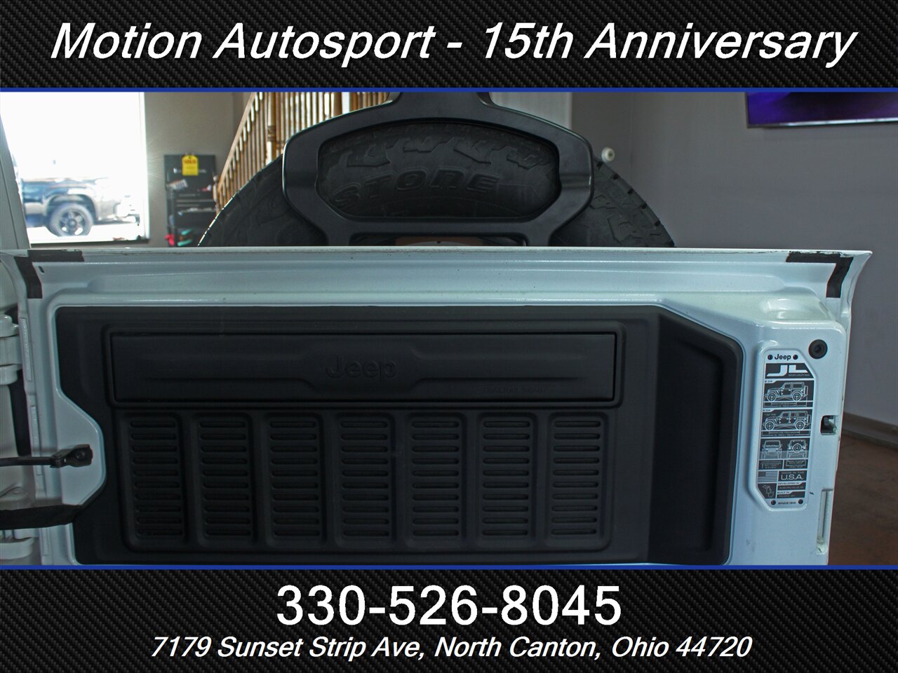 2022 Jeep Wrangler Unlimited Sahara Altitude  4X4 - Photo 12 - North Canton, OH 44720