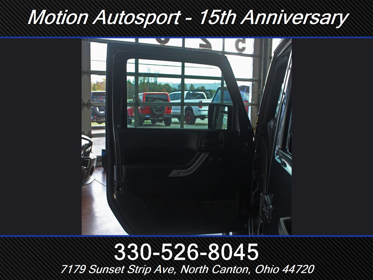 2017 Jeep Wrangler Unlimited Sahara Hard Top 4X4 - Photo 15 - North Canton, OH 44720