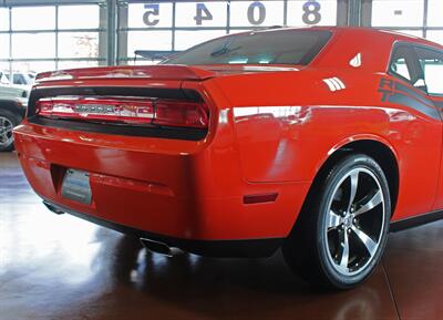 2013 Dodge Challenger R/T Classic   - Photo 9 - North Canton, OH 44720