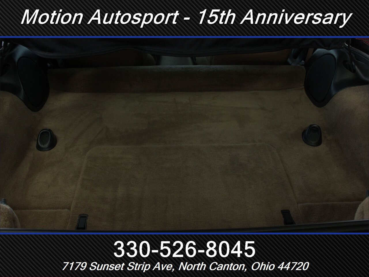 2004 Chevrolet Corvette Coupe   - Photo 11 - North Canton, OH 44720