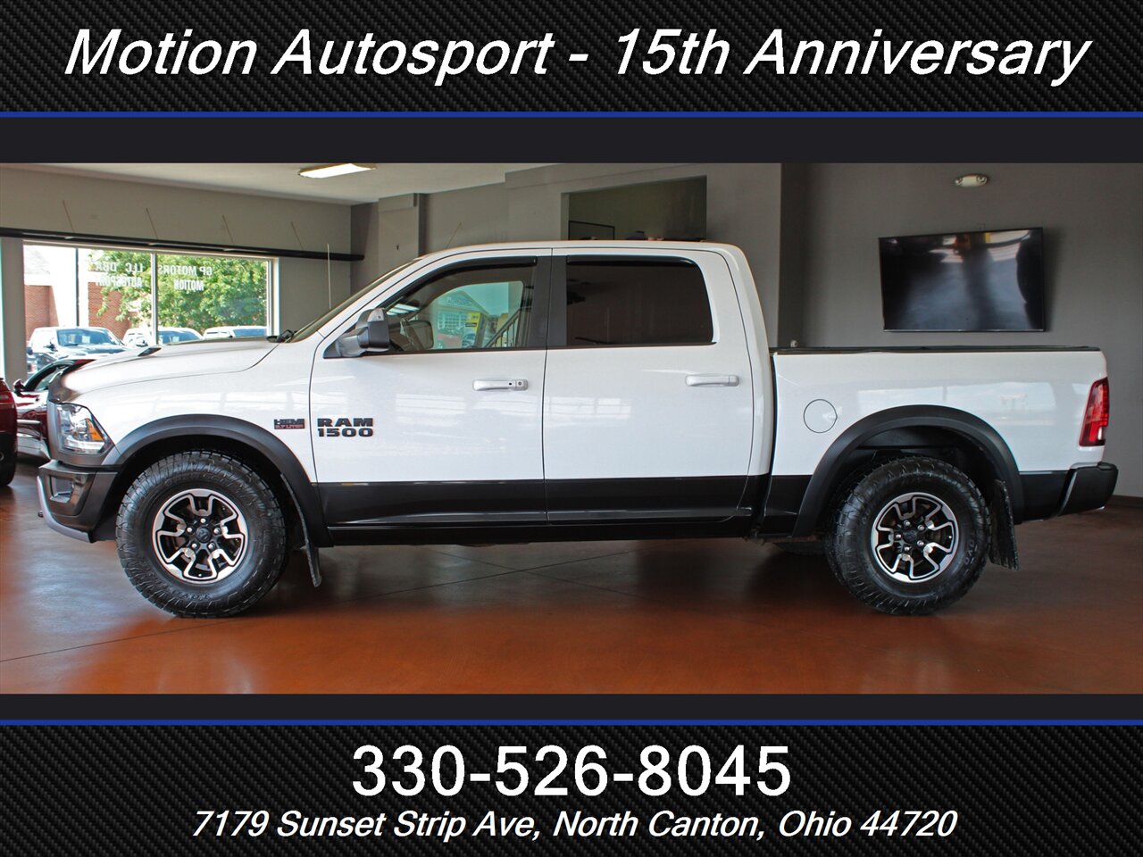 2017 RAM 1500 Rebel Moon Roof Navigation 4X4 - Photo 5 - North Canton, OH 44720