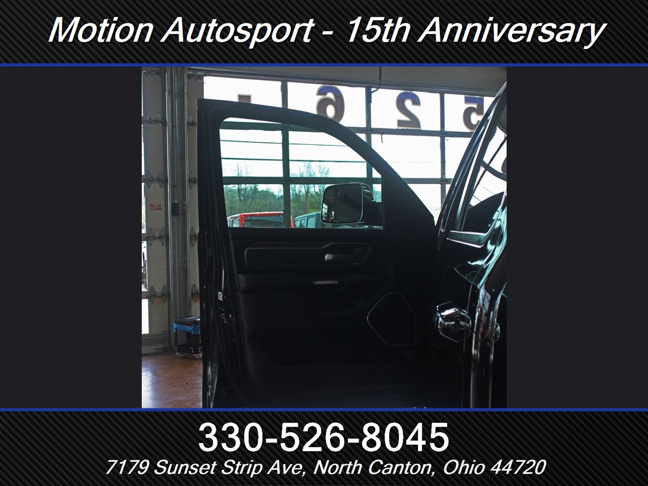 2020 RAM 1500 Laramie  Panoramic Moon Roof 4X4 - Photo 12 - North Canton, OH 44720