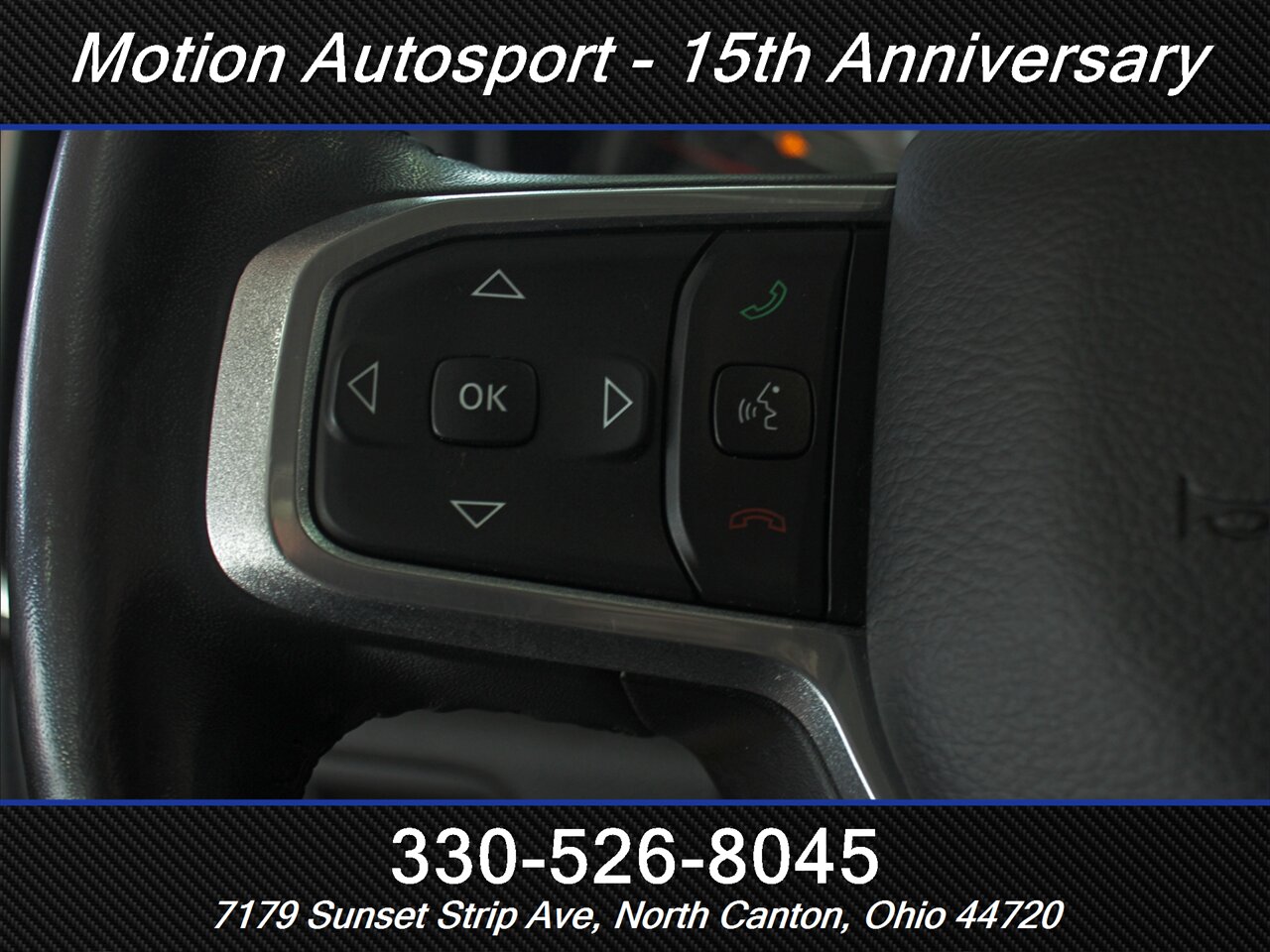 2020 RAM 1500 Laramie  Panoramic Moon Roof 4X4 - Photo 17 - North Canton, OH 44720