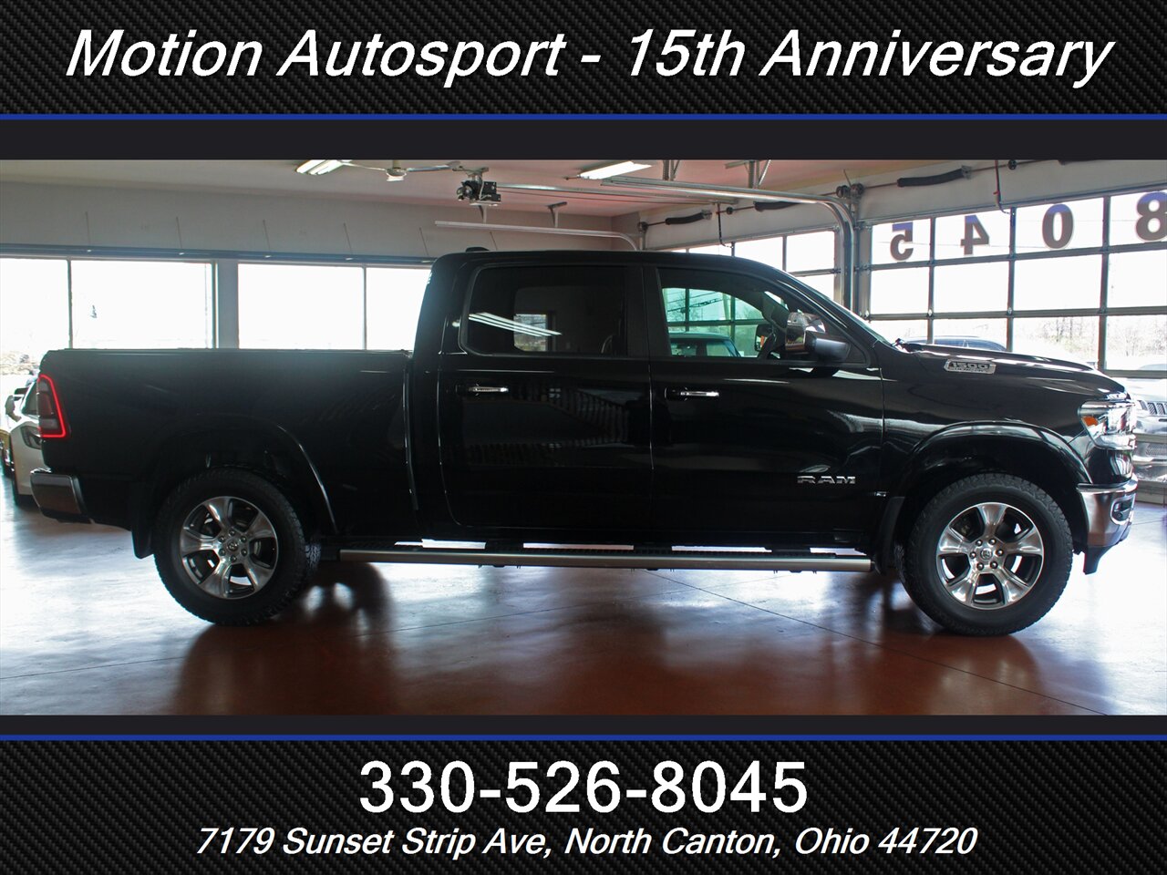 2020 RAM 1500 Laramie  Panoramic Moon Roof 4X4 - Photo 11 - North Canton, OH 44720