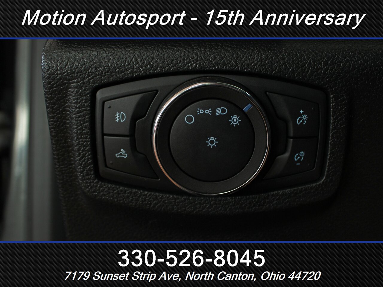 2018 Ford F-150 XLT Sport 4X4 - Photo 12 - North Canton, OH 44720