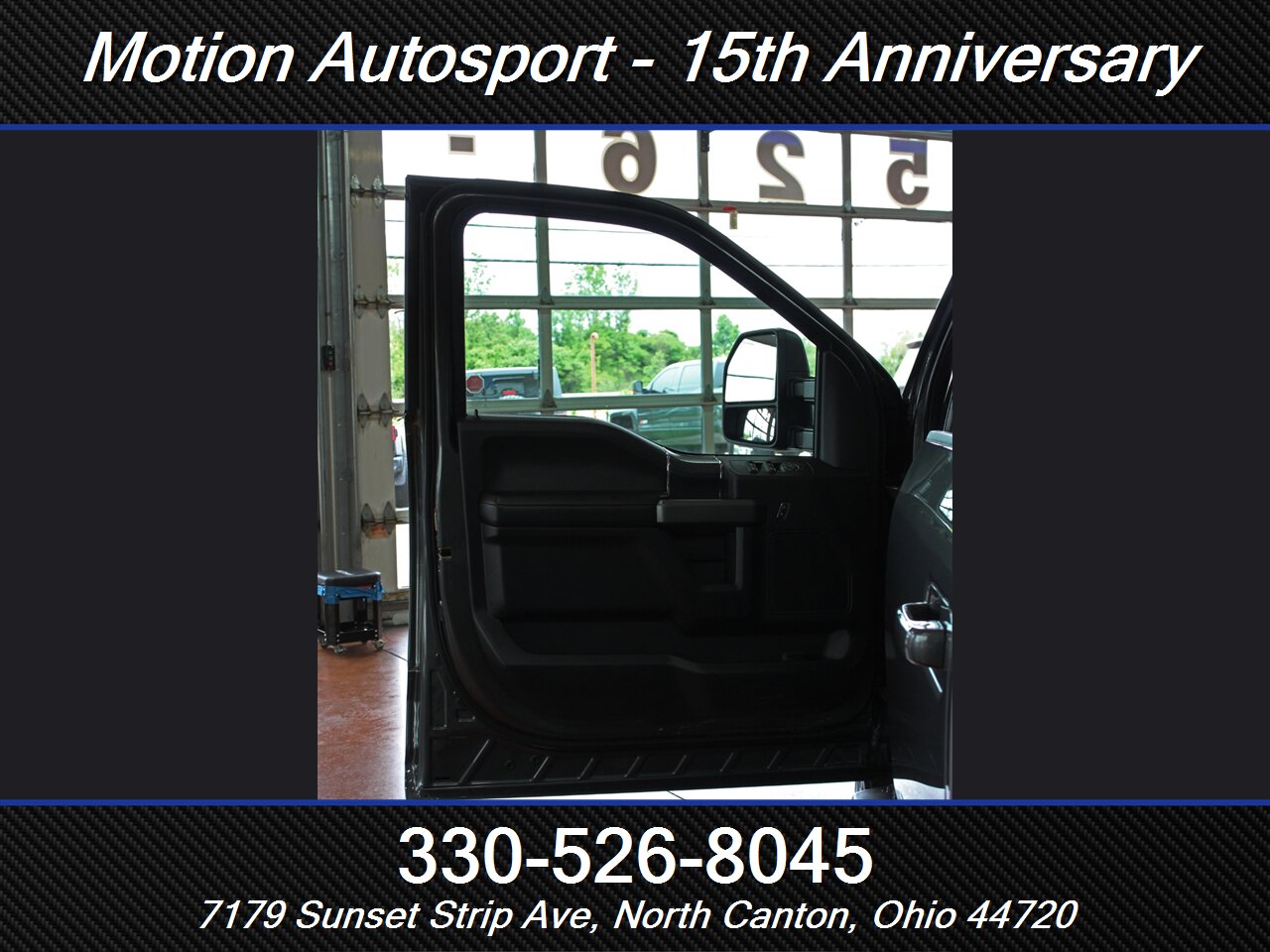 2019 Ford F-150 XLT 4X4 - Photo 14 - North Canton, OH 44720
