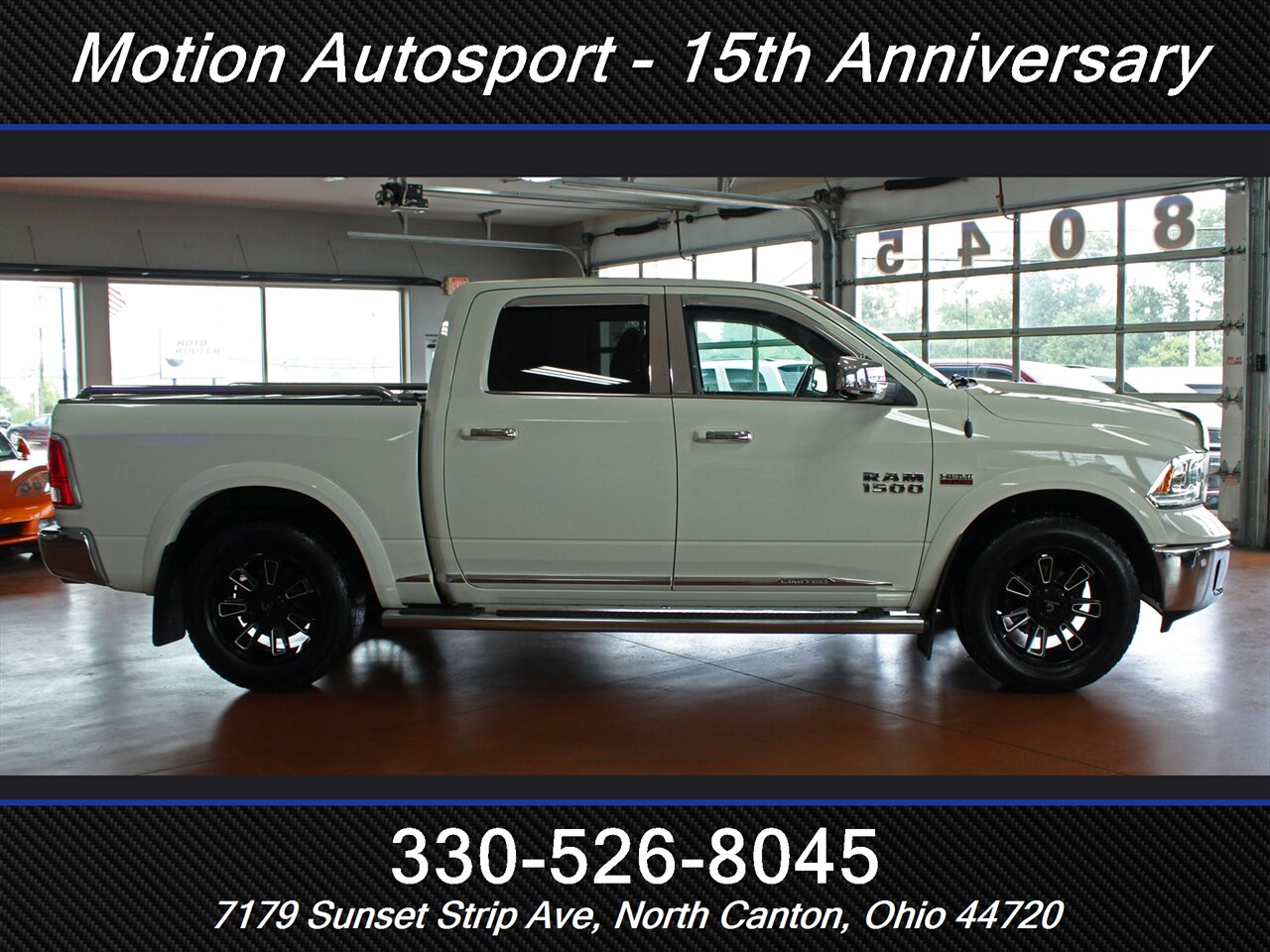 2017 RAM 1500 Laramie Limited Moonroof 4X4 4X4 - Photo 13 - North Canton, OH 44720
