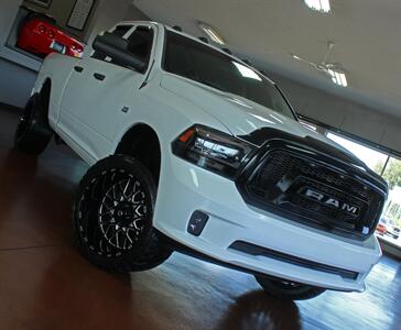 2017 RAM 1500 Express  Custom Lift 4X4 - Photo 47 - North Canton, OH 44720