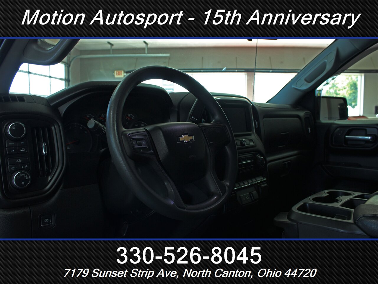 2021 Chevrolet Silverado 1500 Custom  4X4 - Photo 10 - North Canton, OH 44720