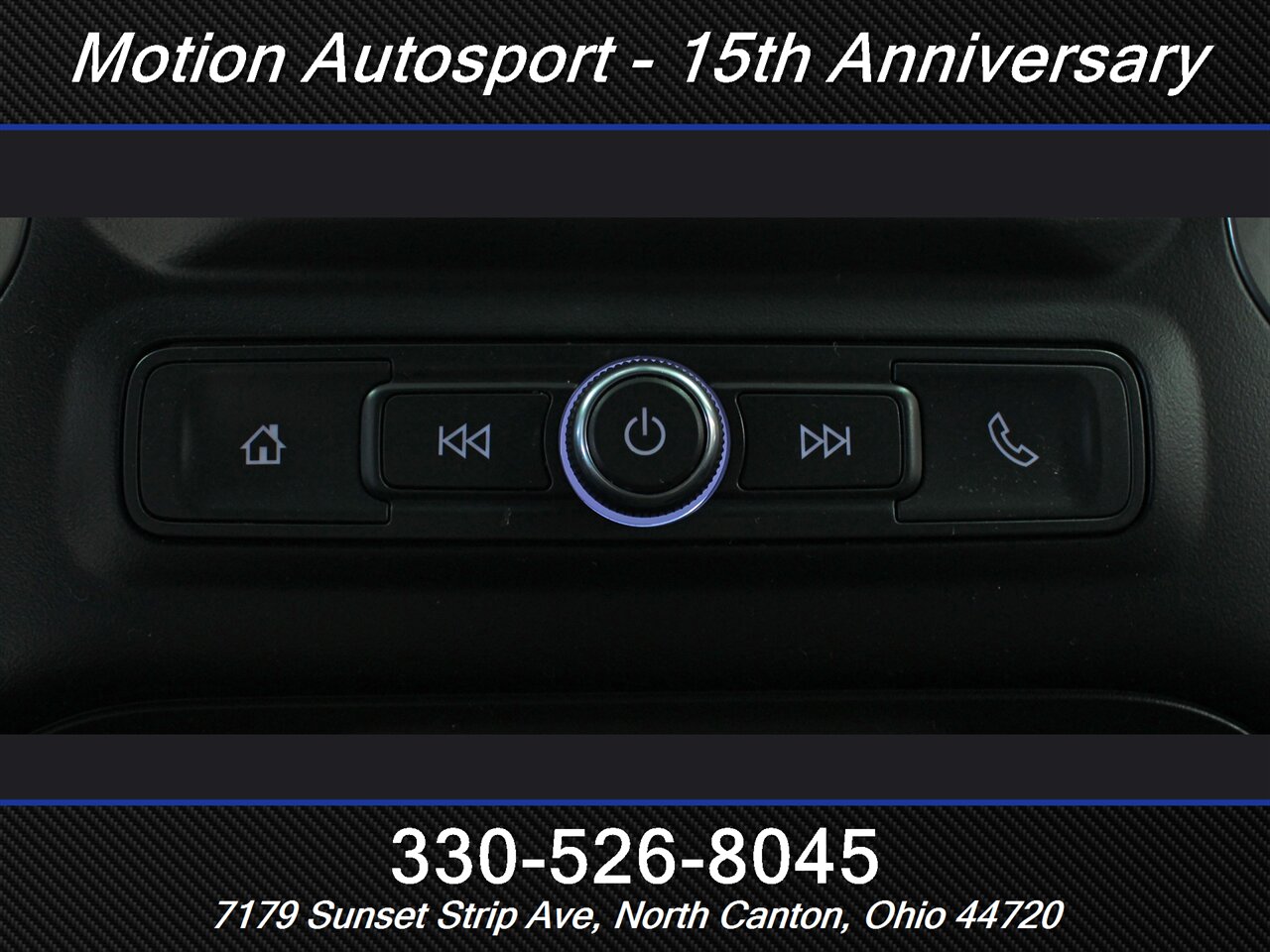 2021 Chevrolet Silverado 1500 Custom  4X4 - Photo 17 - North Canton, OH 44720