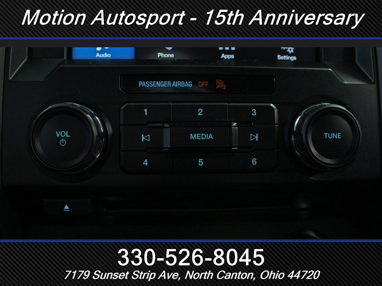 2018 Ford F-150 XL  STX 4X4 - Photo 18 - North Canton, OH 44720