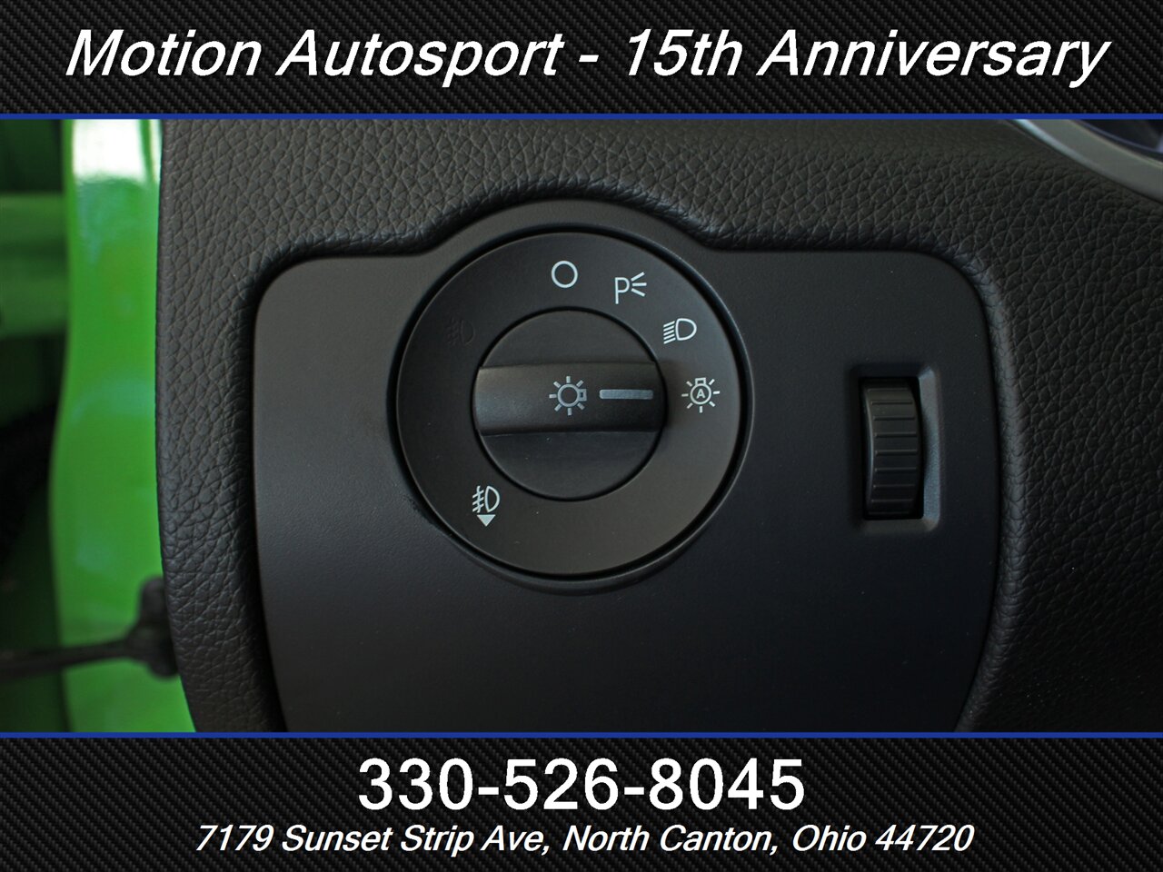 2013 Ford Mustang GT Premium - Photo 17 - North Canton, OH 44720