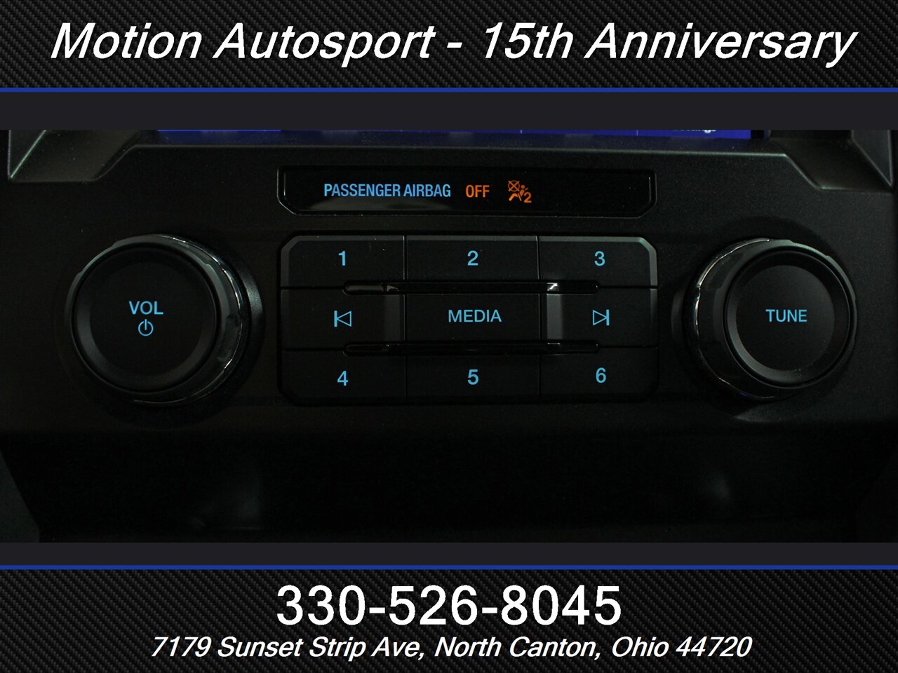 2019 Ford F-150 XLT Sport 4X4 - Photo 17 - North Canton, OH 44720