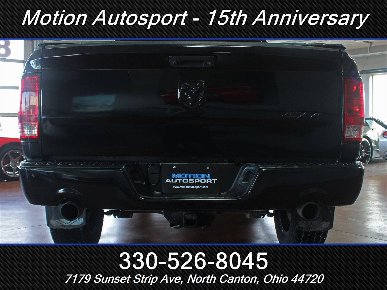 2018 RAM 1500 Express Black Top Edition 4X4 - Photo 9 - North Canton, OH 44720