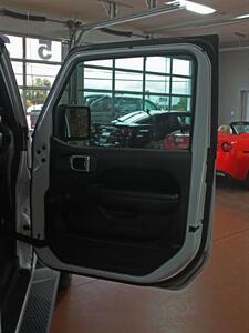 2020 Jeep Wrangler Sport S  4X4 - Photo 29 - North Canton, OH 44720