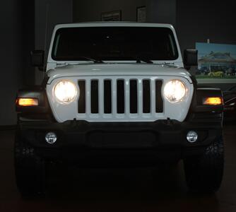 2020 Jeep Wrangler Sport S  4X4 - Photo 36 - North Canton, OH 44720