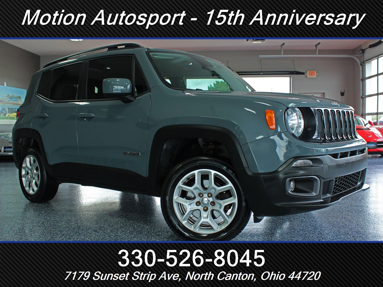 2017 Jeep Renegade Latitude 4X4 - Photo 2 - North Canton, OH 44720