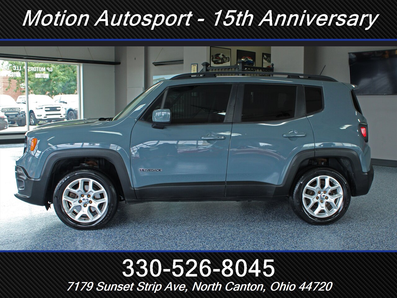2017 Jeep Renegade Latitude 4X4 - Photo 5 - North Canton, OH 44720