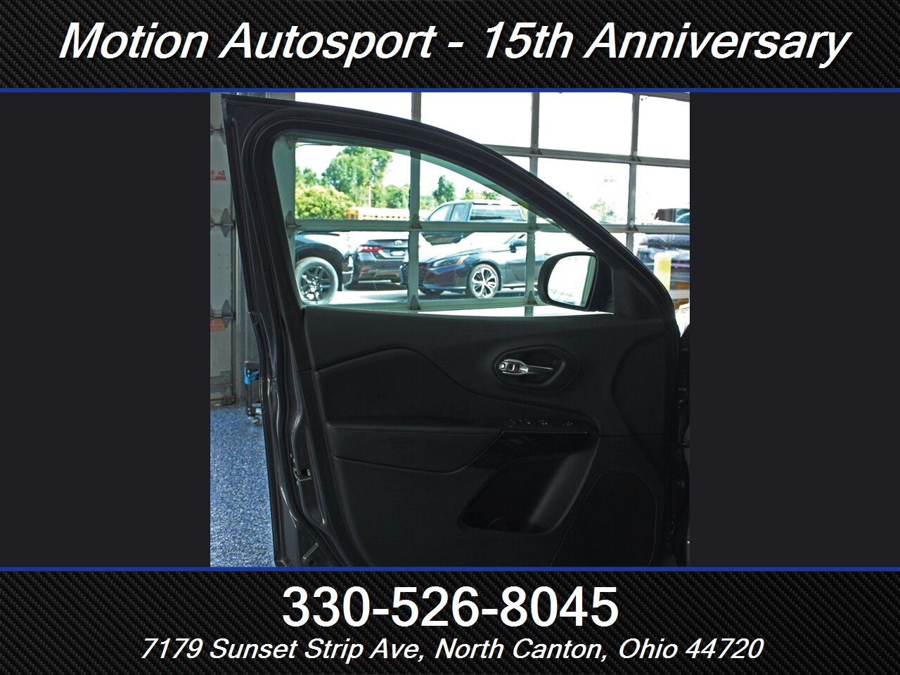 2019 Jeep Cherokee Altitude 4X4 - Photo 10 - North Canton, OH 44720