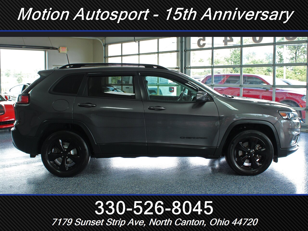 2019 Jeep Cherokee Altitude 4X4 - Photo 8 - North Canton, OH 44720