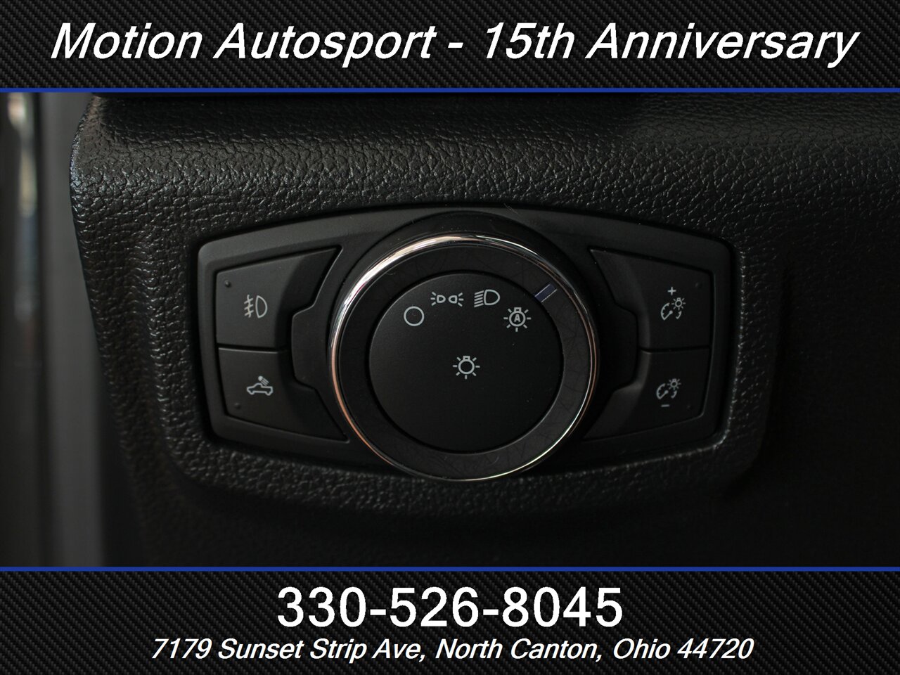 2018 Ford F-150 Lariat  Sport Special Edition Panoramic Roof 4X4 - Photo 15 - North Canton, OH 44720