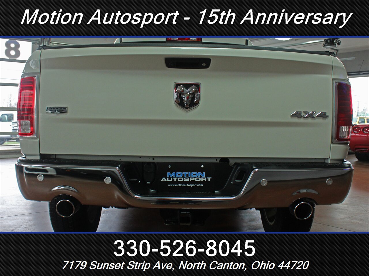 2017 RAM 1500 Laramie  Moon Roof Navigation 4X4 - Photo 9 - North Canton, OH 44720