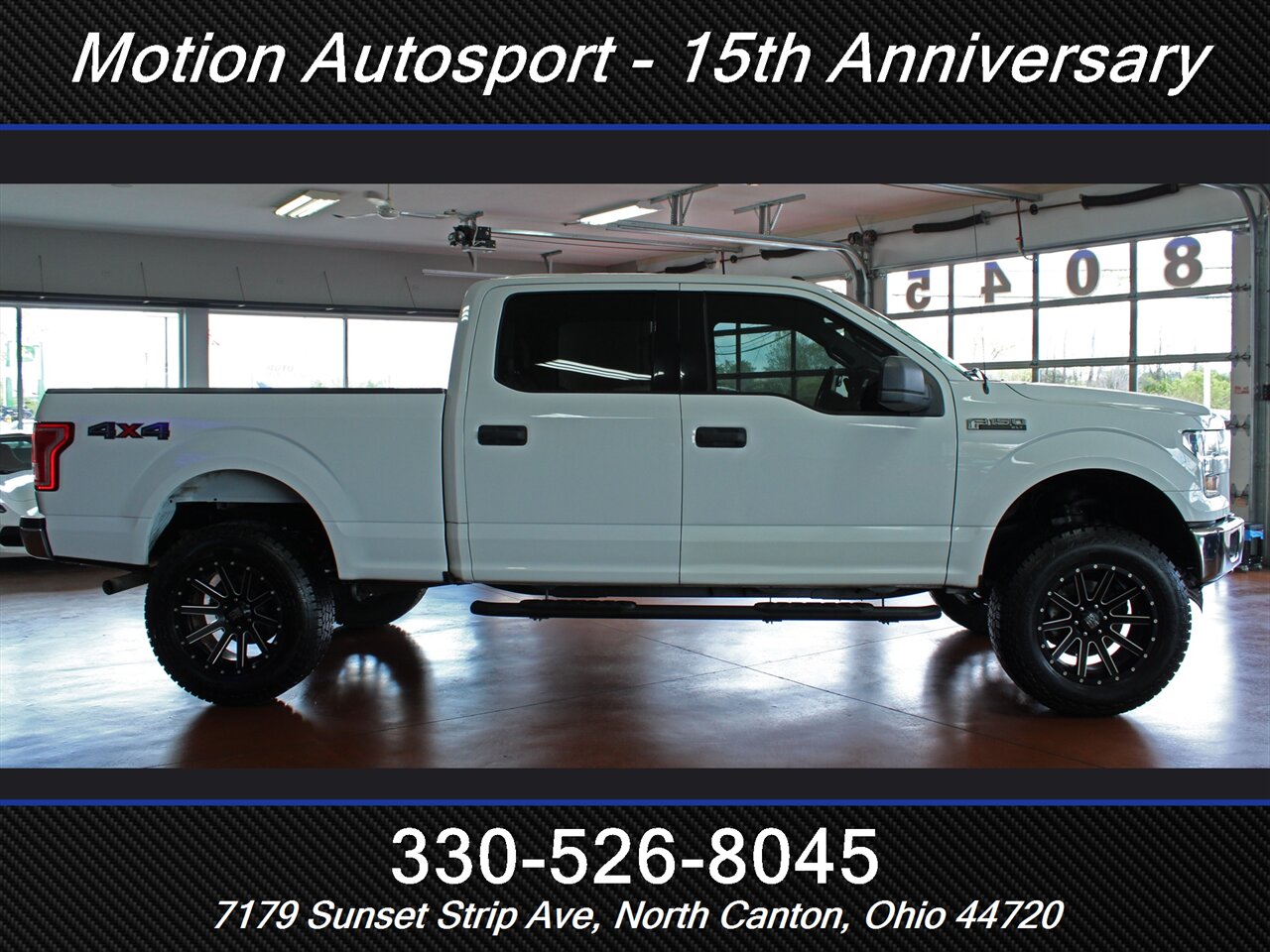 2017 Ford F-150 XLT Custom Lift 4X4 - Photo 12 - North Canton, OH 44720