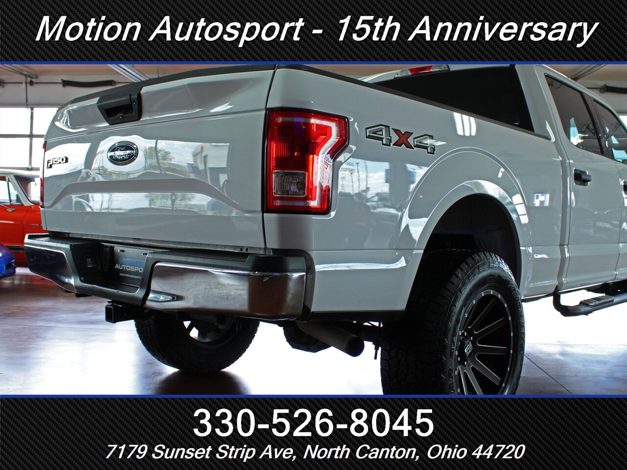 2017 Ford F-150 XLT Custom Lift 4X4 - Photo 11 - North Canton, OH 44720