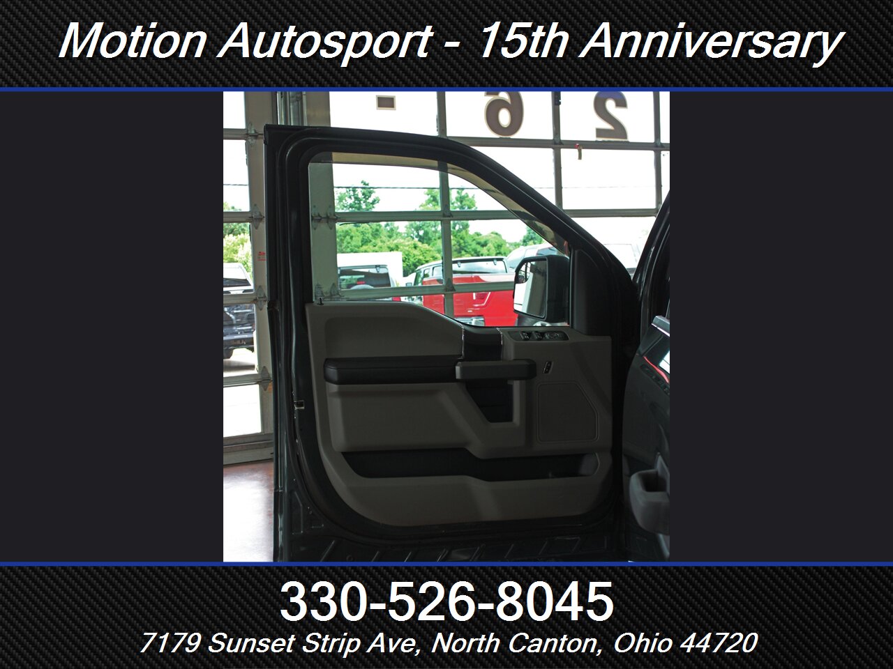 2015 Ford F-150 XLT 4X4 - Photo 14 - North Canton, OH 44720