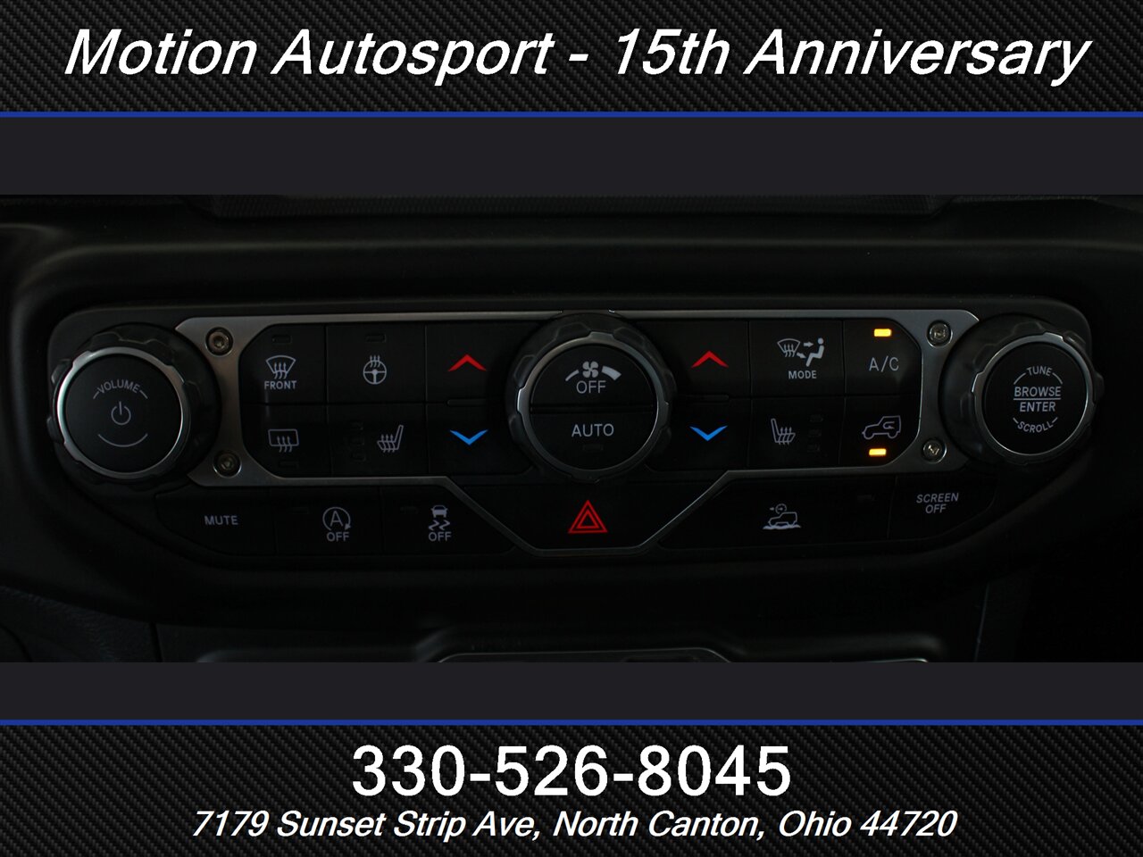 2022 Jeep Wrangler Unlimited Sahara Altitude  4X4 - Photo 26 - North Canton, OH 44720