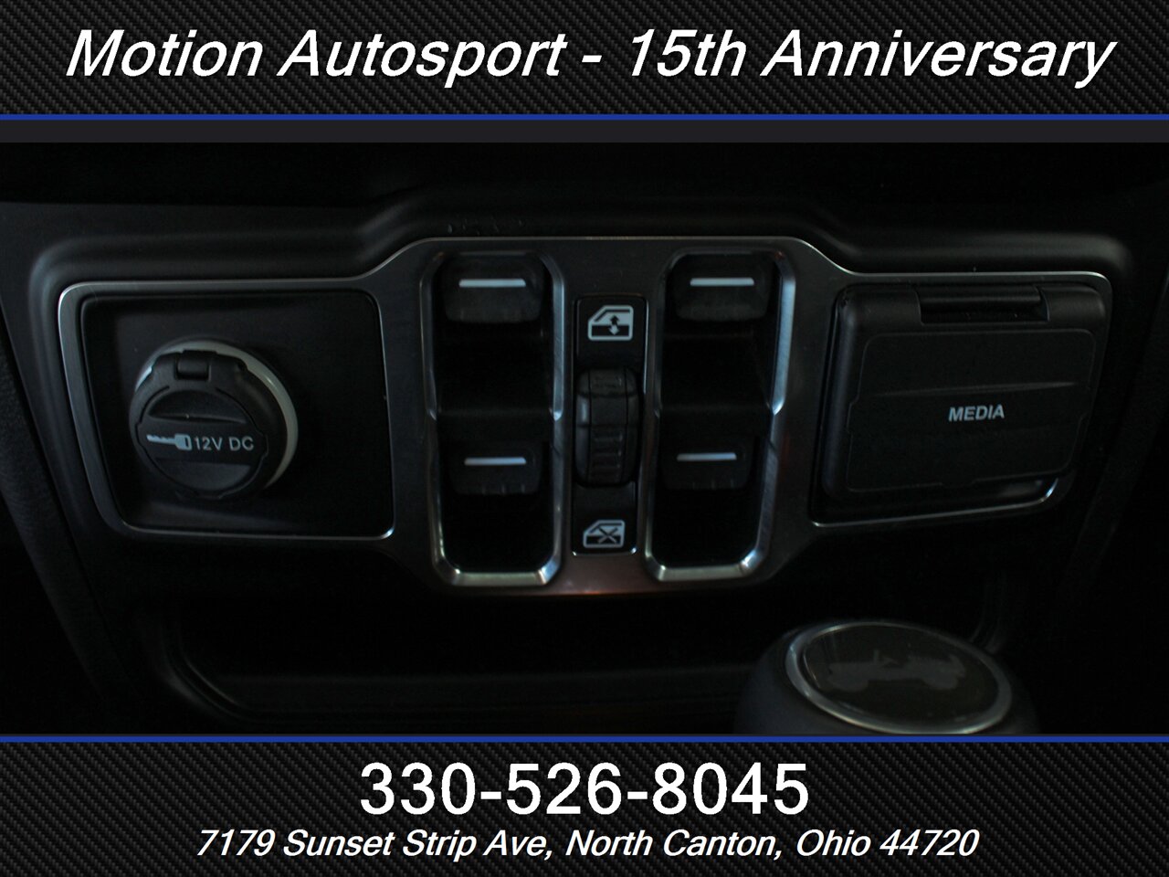 2022 Jeep Wrangler Unlimited Sahara Altitude  4X4 - Photo 25 - North Canton, OH 44720