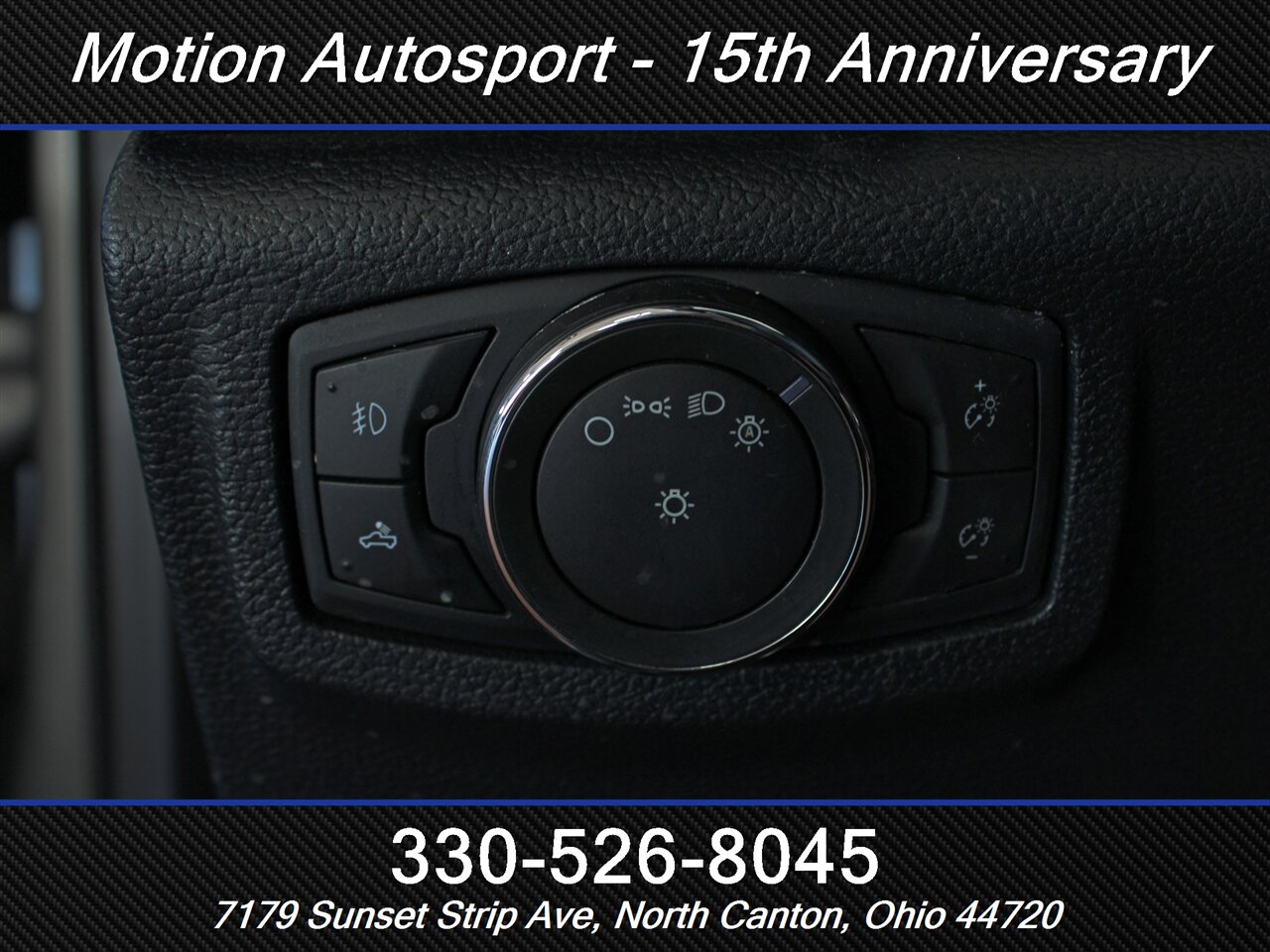 2016 Ford F-150 XLT FX4 Off Road Sport Special Edition Panoramic Roof 4X4 - Photo 17 - North Canton, OH 44720