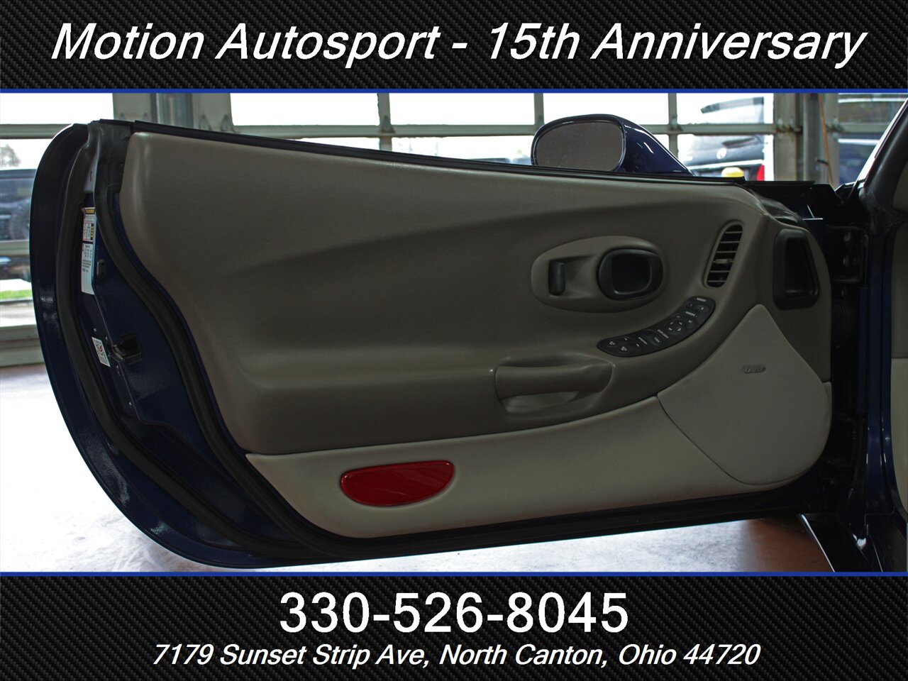 2004 Chevrolet Corvette Commemorative Edition - Photo 18 - North Canton, OH 44720