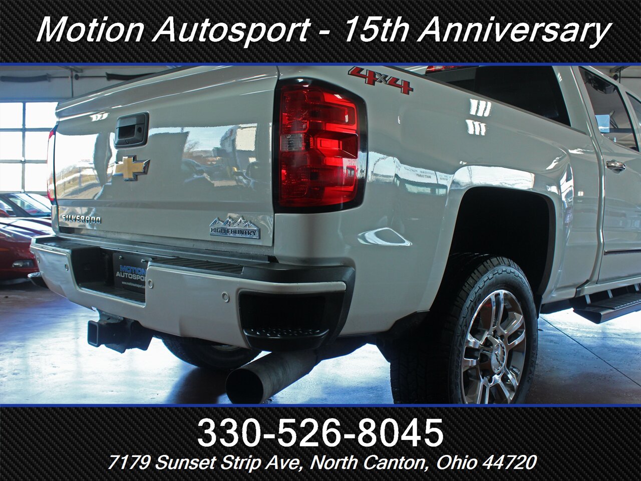 2018 Chevrolet Silverado 2500 High Country Moon Roof Navigation 4X4 - Photo 11 - North Canton, OH 44720