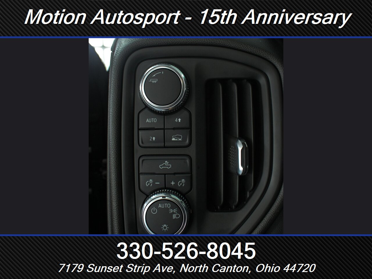 2024 GMC Sierra 1500 Pro Black Out Edition 4X4 - Photo 12 - North Canton, OH 44720