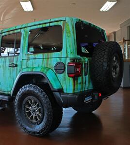 2021 Jeep Wrangler Unlimited Sahara  Jurassic Park Limited Edition With Skytouch - Photo 7 - North Canton, OH 44720