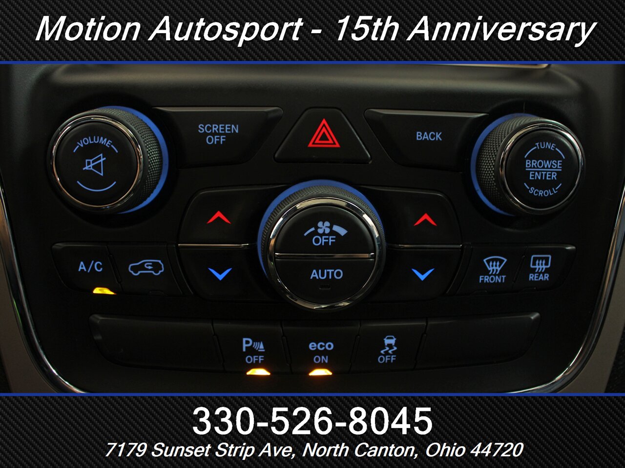 2014 Jeep Grand Cherokee Limited Moon Roof Navigation 4X4 - Photo 24 - North Canton, OH 44720