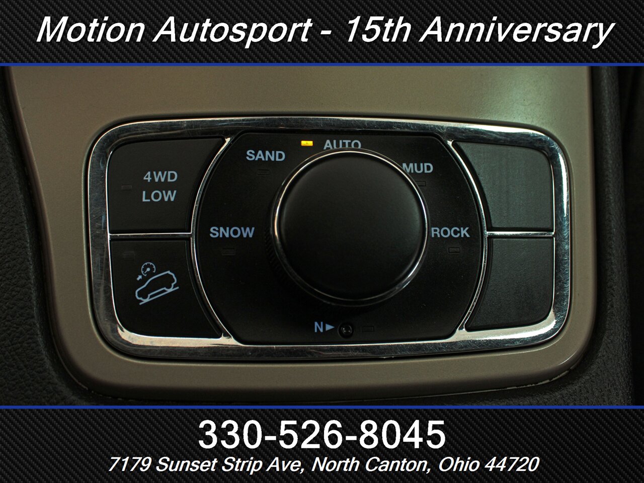 2014 Jeep Grand Cherokee Limited Moon Roof Navigation 4X4 - Photo 22 - North Canton, OH 44720