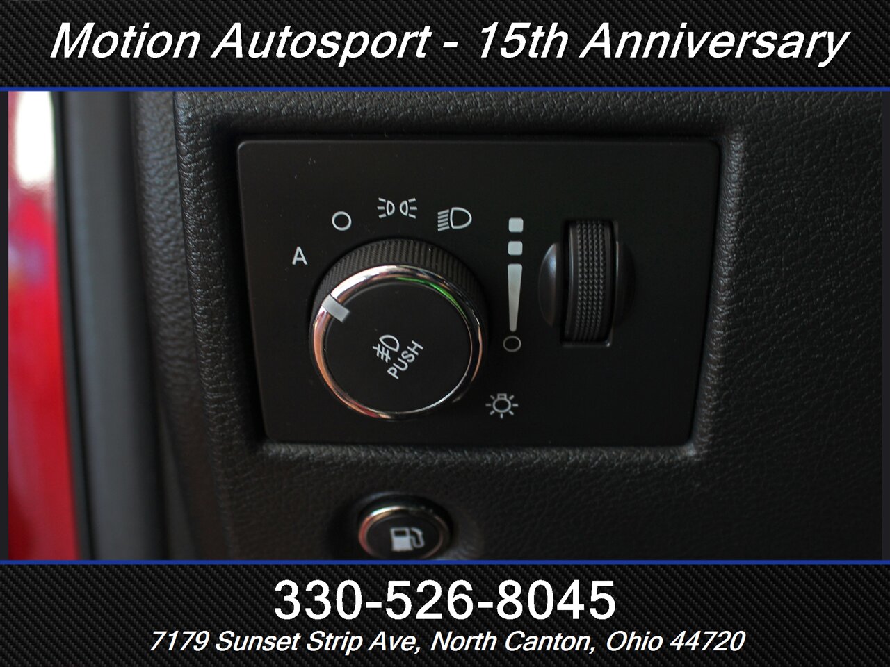2014 Jeep Grand Cherokee Limited Moon Roof Navigation 4X4 - Photo 17 - North Canton, OH 44720