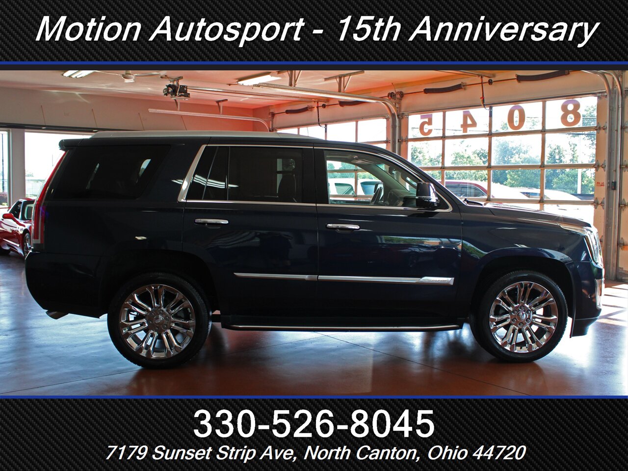 2018 Cadillac Escalade Luxury Moon Roof Navigation 4X4 - Photo 12 - North Canton, OH 44720