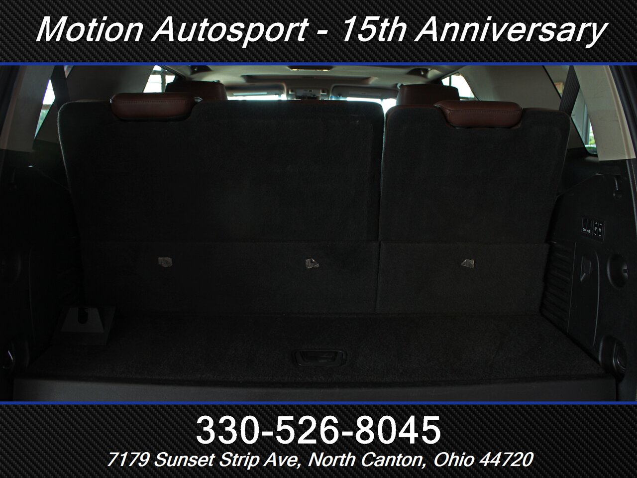 2018 Cadillac Escalade Luxury Moon Roof Navigation 4X4 - Photo 10 - North Canton, OH 44720