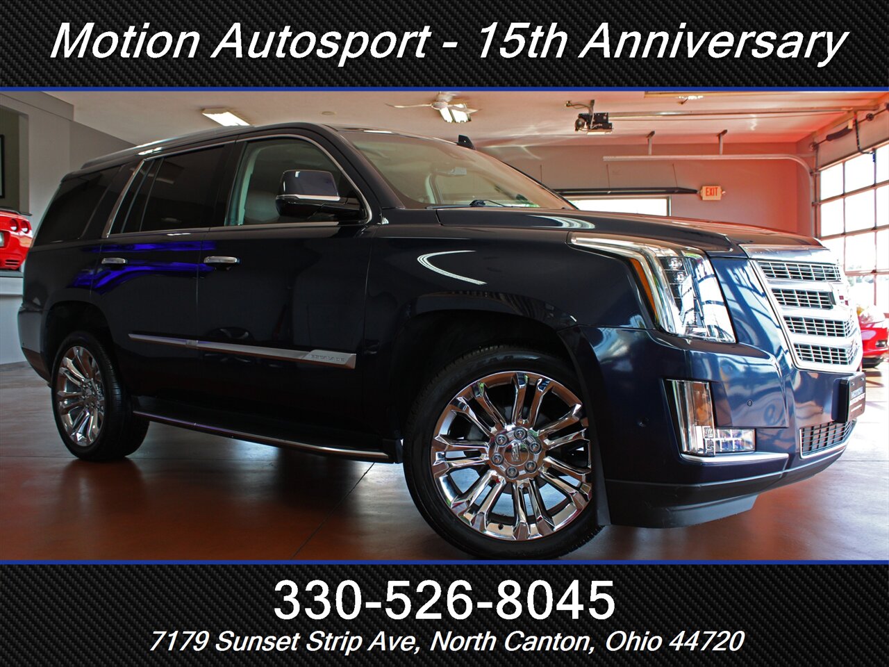 2018 Cadillac Escalade Luxury Moon Roof Navigation 4X4 - Photo 2 - North Canton, OH 44720